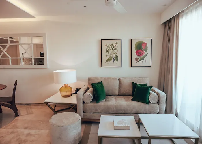 Hotel Antera & Residences 4*