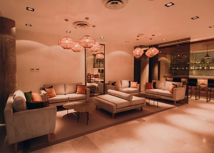 Antera & Residences Hotel 4*