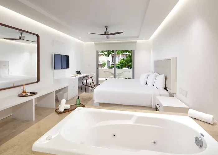 Antera & Residences Hotel